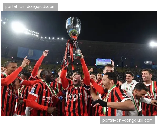 维罗纳0-2不敌AC米兰，莱奥攻入精彩一条龙进球