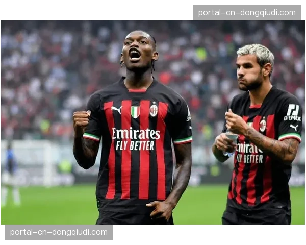 AC米兰半场2-0领先恩波利,莱奥完成一传一射 AC米兰半场2-0领先恩波利,莱奥完成一传一射